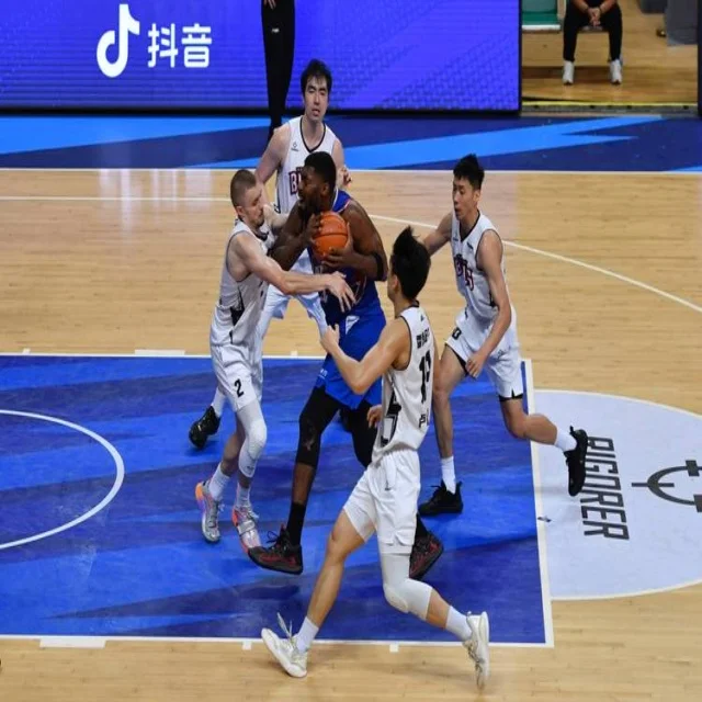 山东泰山队近期伤情更新与影响分析